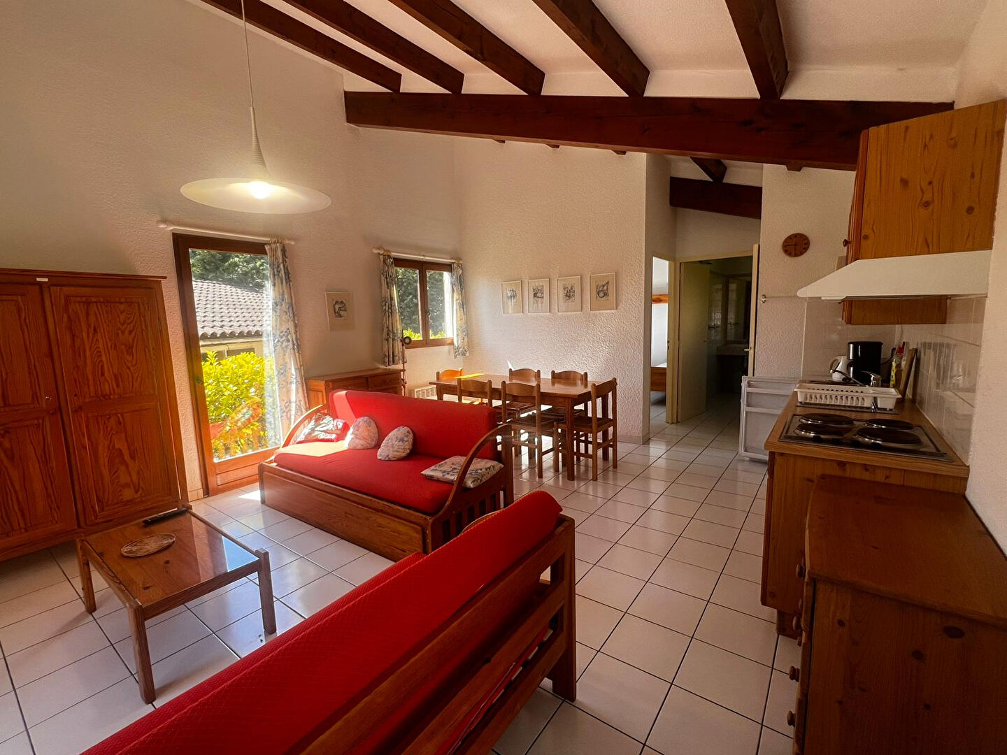 Villa QUILLAN (11500) 2 pi&egrave;ces 43.50 m&sup2;