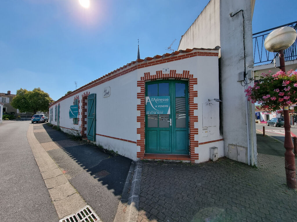 Maison LE FENOUILLER (85800) 6 pièces 260.00 m²