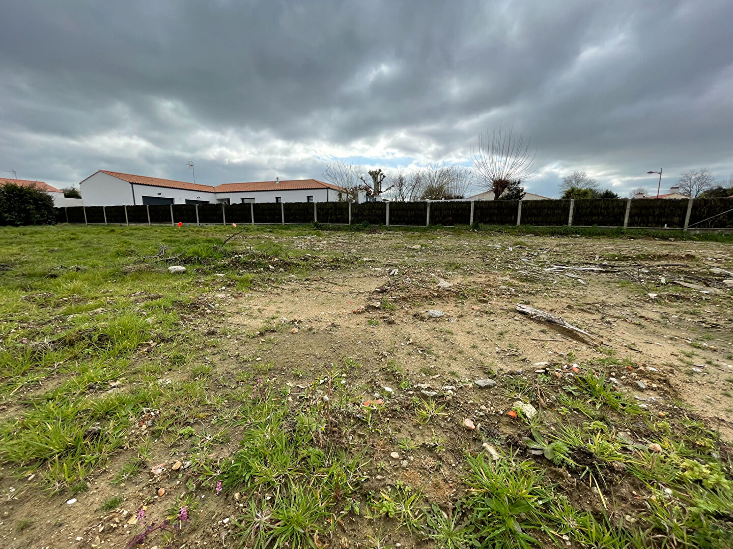 Terrain LE FENOUILLER (85800) 300.00 m&sup2;