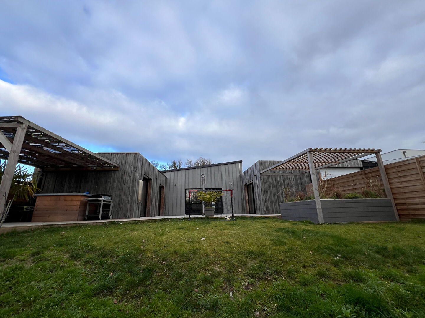 Maison AIZENAY (85190) 6 pièces 140.09 m²