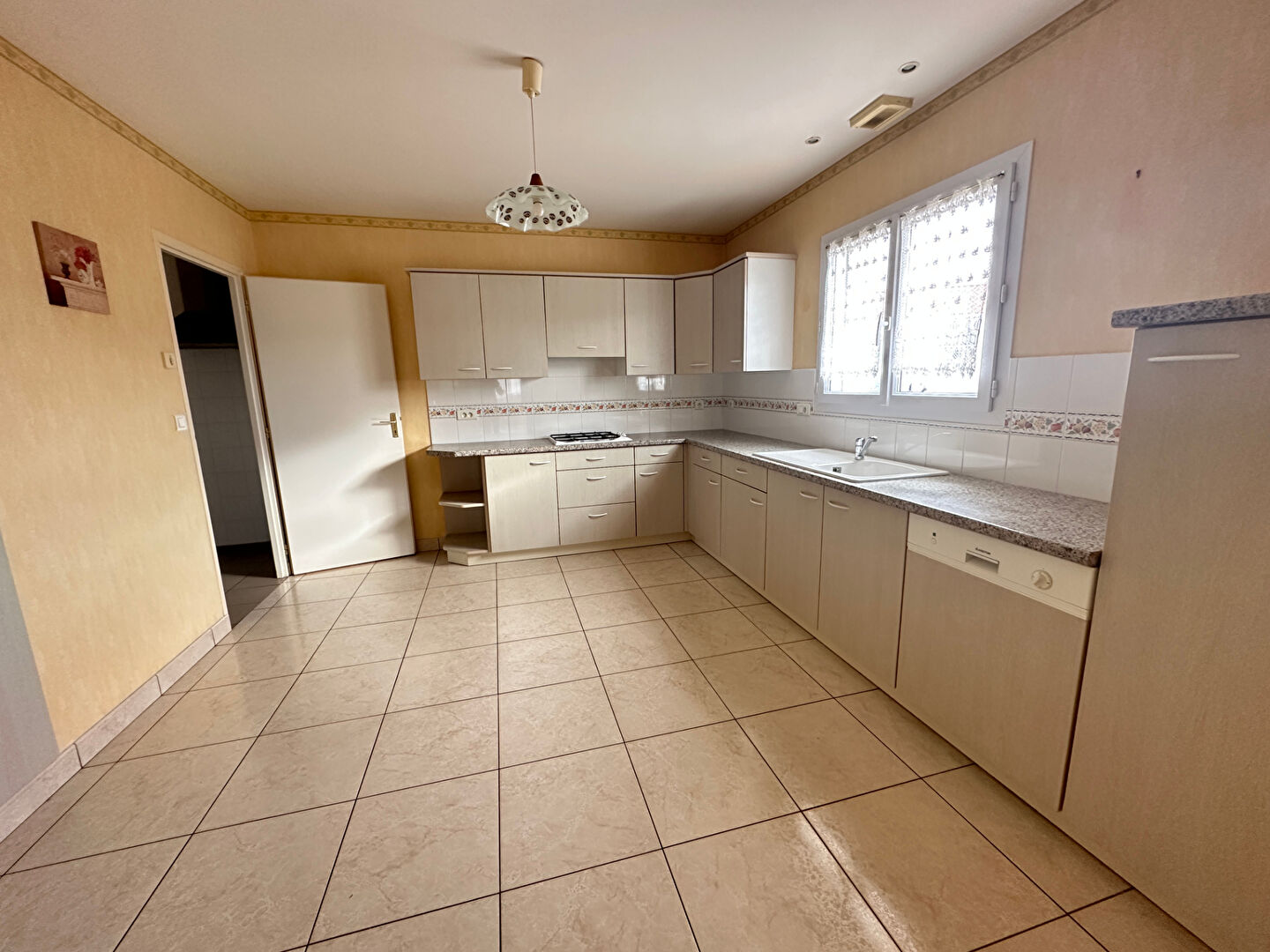 Maison AIZENAY (85190) 3 pièces 95.00 m²