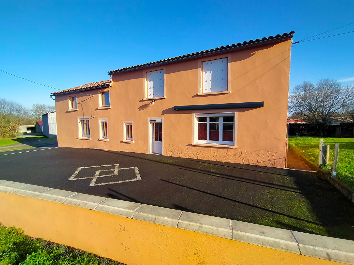 Maison LE POIRE SUR VIE (85170) 3 pi&egrave;ces 84.00 m&sup2;