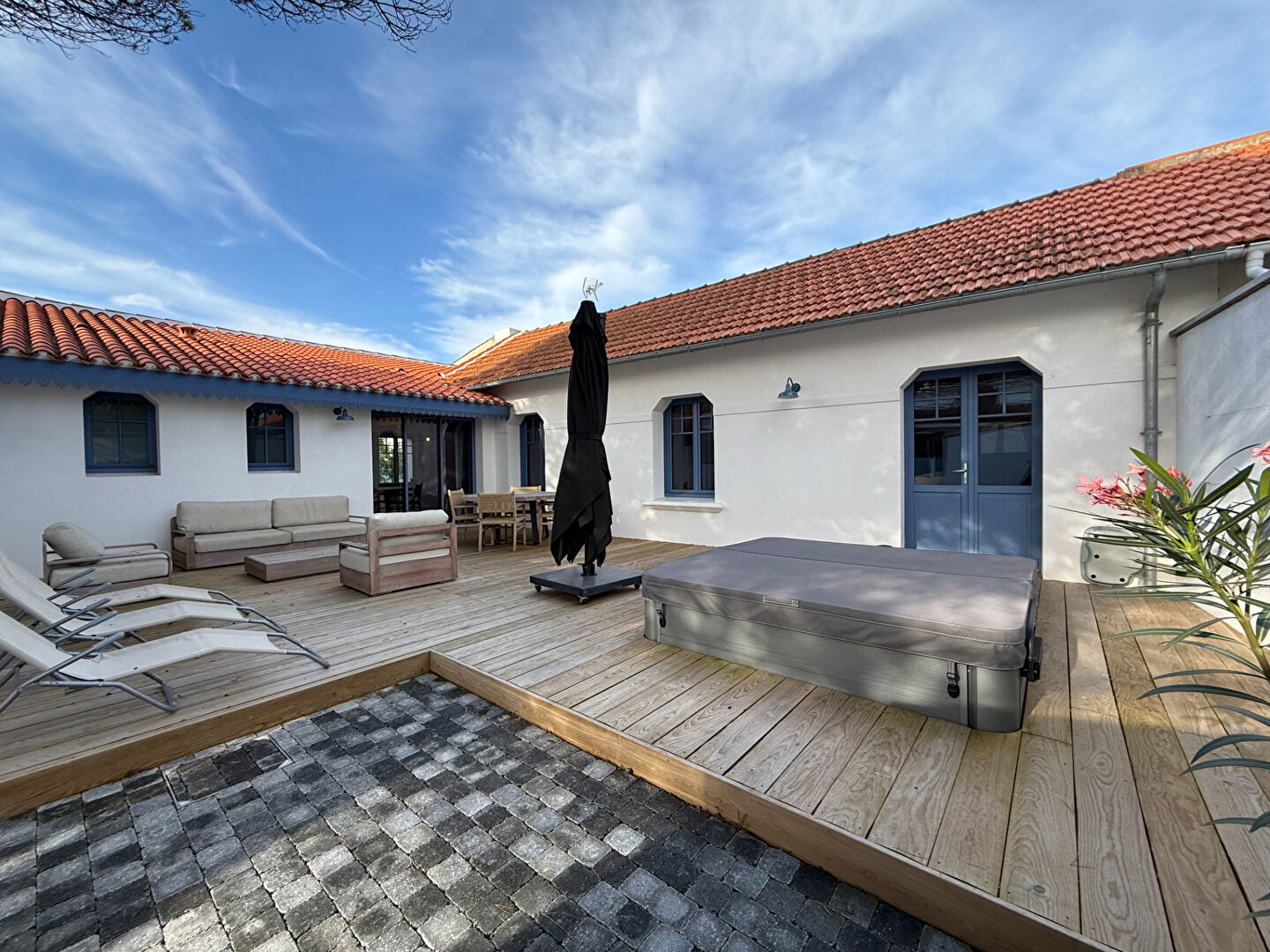 Maison SAINT GILLES CROIX DE VIE (85800) 5 pi&egrave;ces 105.37 m&sup2;