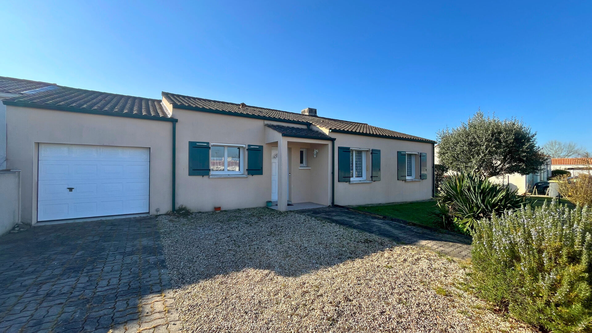 Maison L AIGUILLON SUR VIE (85220) 4 pièces 96.00 m²