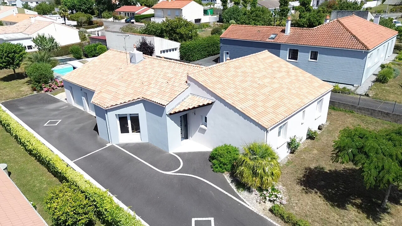 Maison LE POIRE SUR VIE (85170) 6 pi&egrave;ces 155.00 m&sup2;