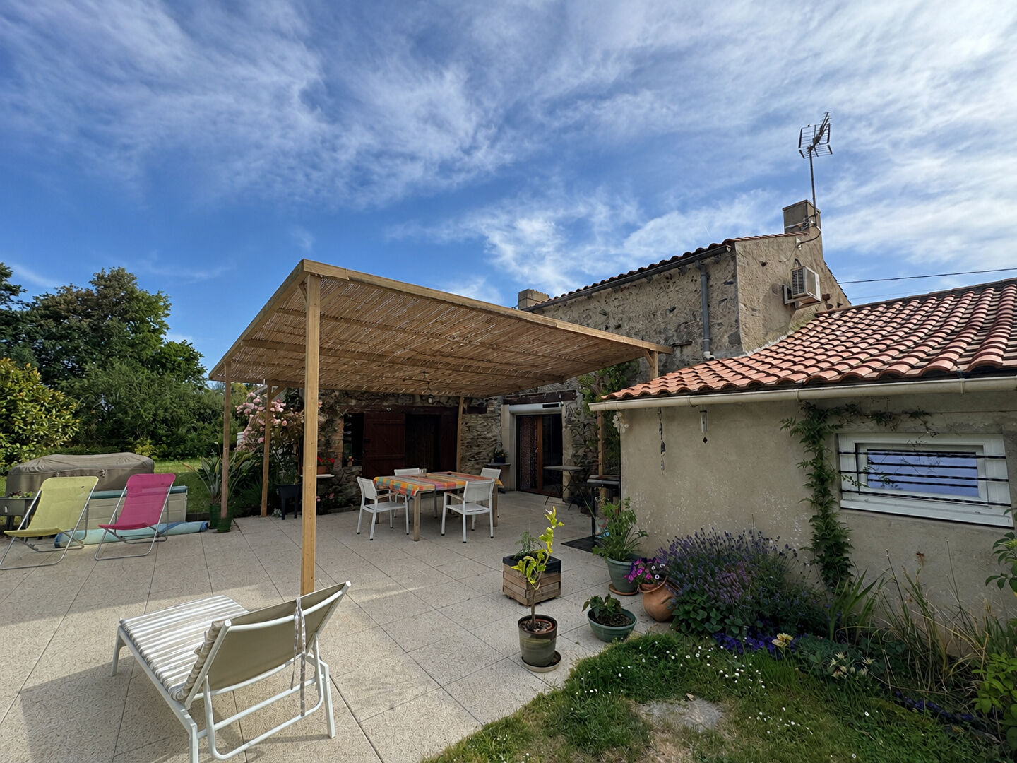 Maison LA CHAPELLE HERMIER (85220) 7 pi&egrave;ces 180.00 m&sup2;