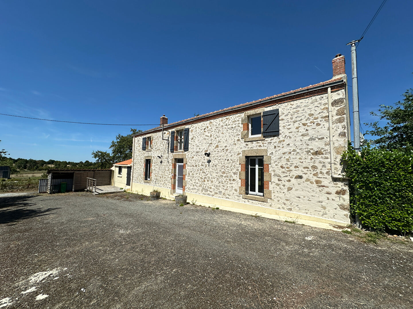 Maison AIZENAY (85190) 5 pièces 155.00 m²