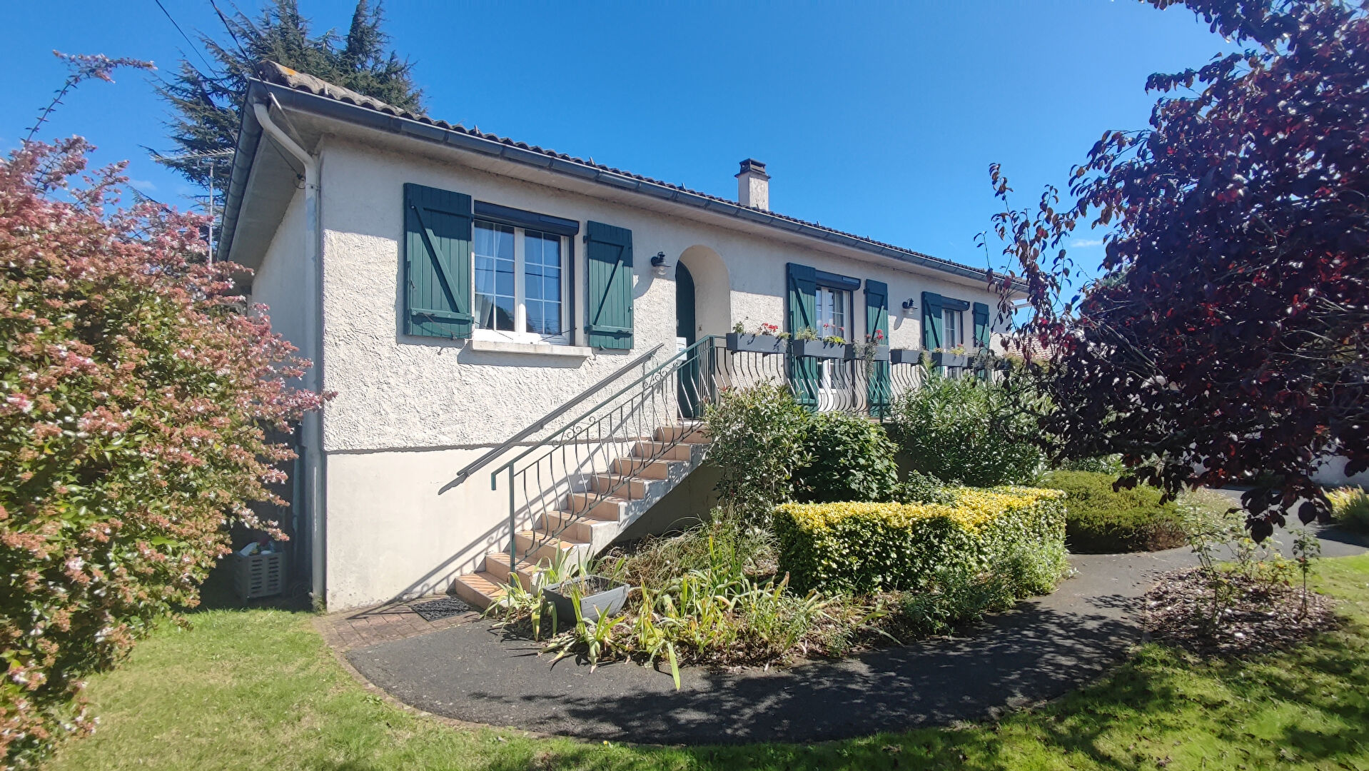 Maison LA GENETOUZE (85190) 7 pi&egrave;ces 94.26 m&sup2;