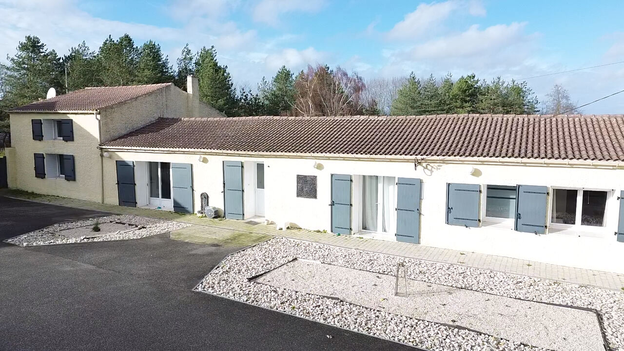 Maison MACHE (85190) 6 pi&egrave;ces 177.00 m&sup2;
