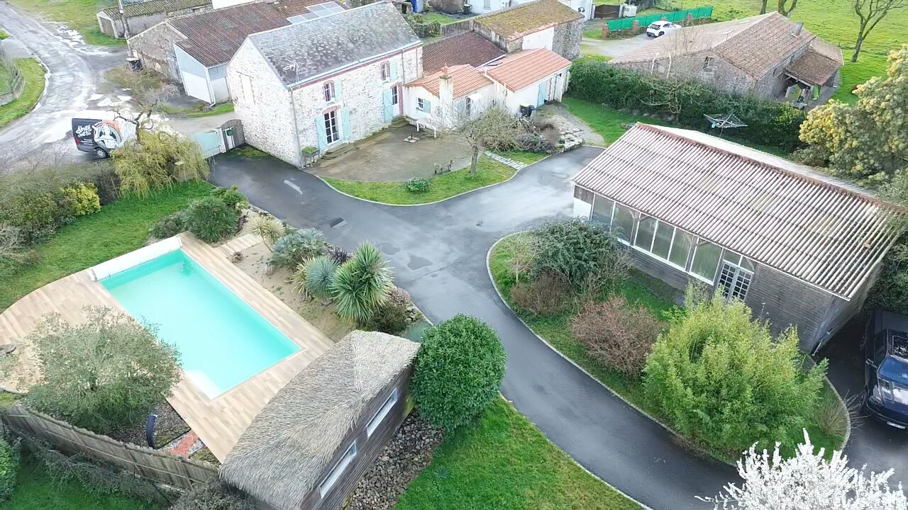 Maison AIZENAY (85190) 6 pi&egrave;ces 145.50 m&sup2;