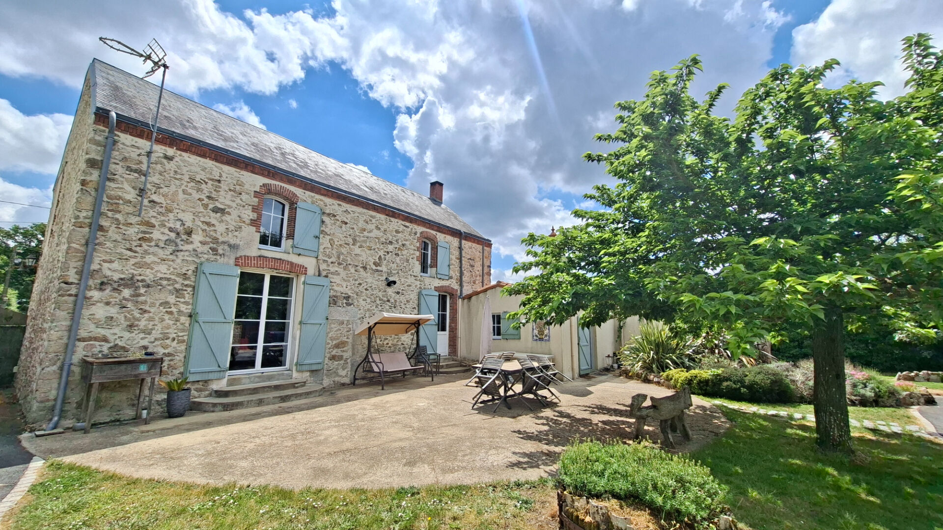 Maison AIZENAY (85190) 6 pi&egrave;ces 145.50 m&sup2;