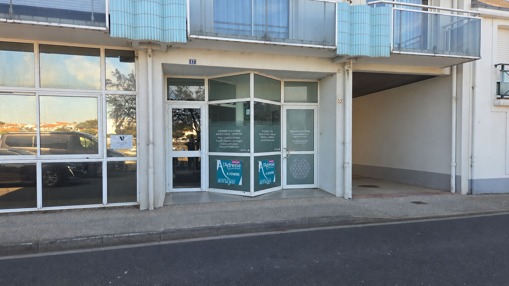Murs SAINT GILLES CROIX DE VIE (85800) 11.74 m&sup2;