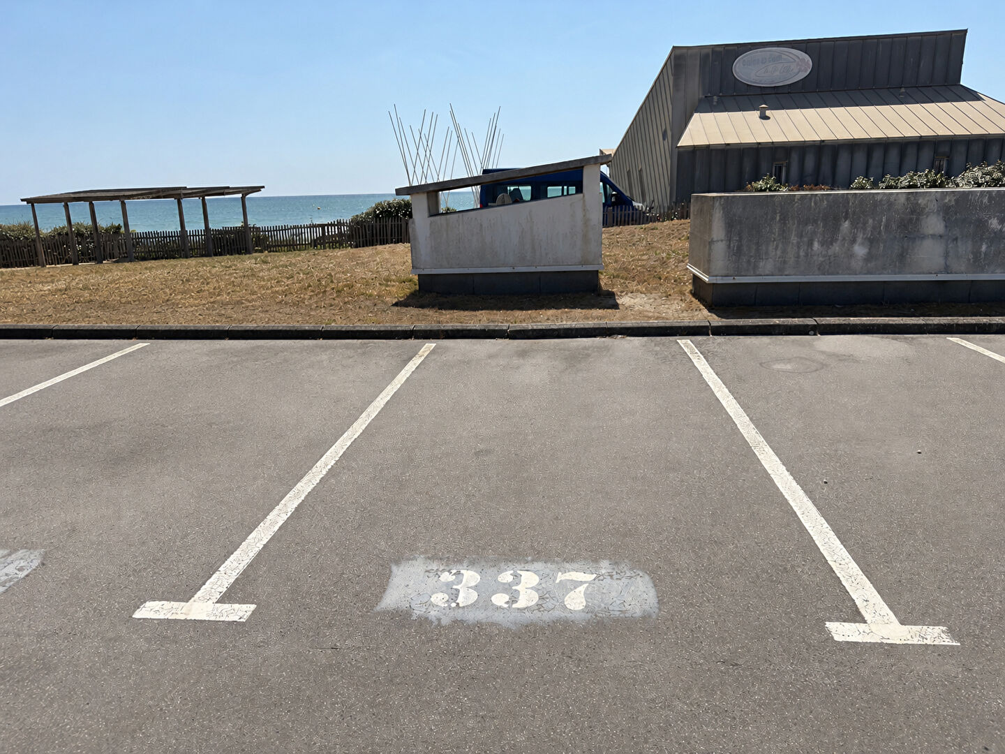 Parking / box SAINT GILLES CROIX DE VIE (85800)