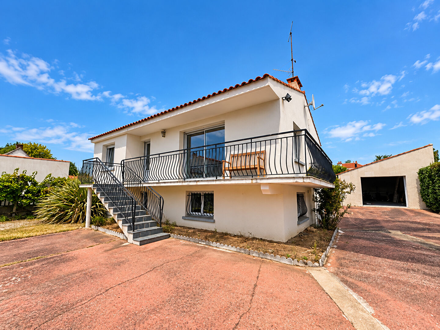 Maison 3 pièces 160 m² · au Fenouiller · 159,7 m² · 234 900 €