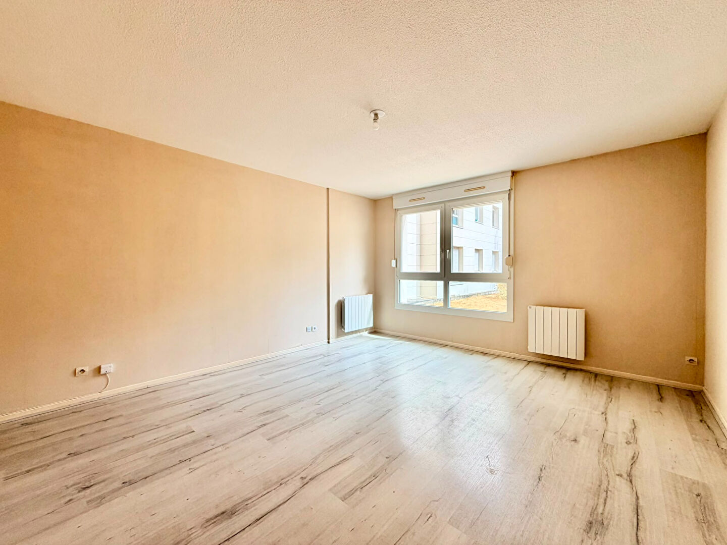 Appartement REIMS (51100) 3 pi&egrave;ces 71.00 m&sup2;
