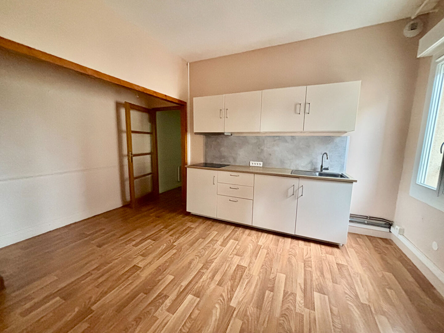 Appartement REIMS (51100) 2 pièces 52.00 m²