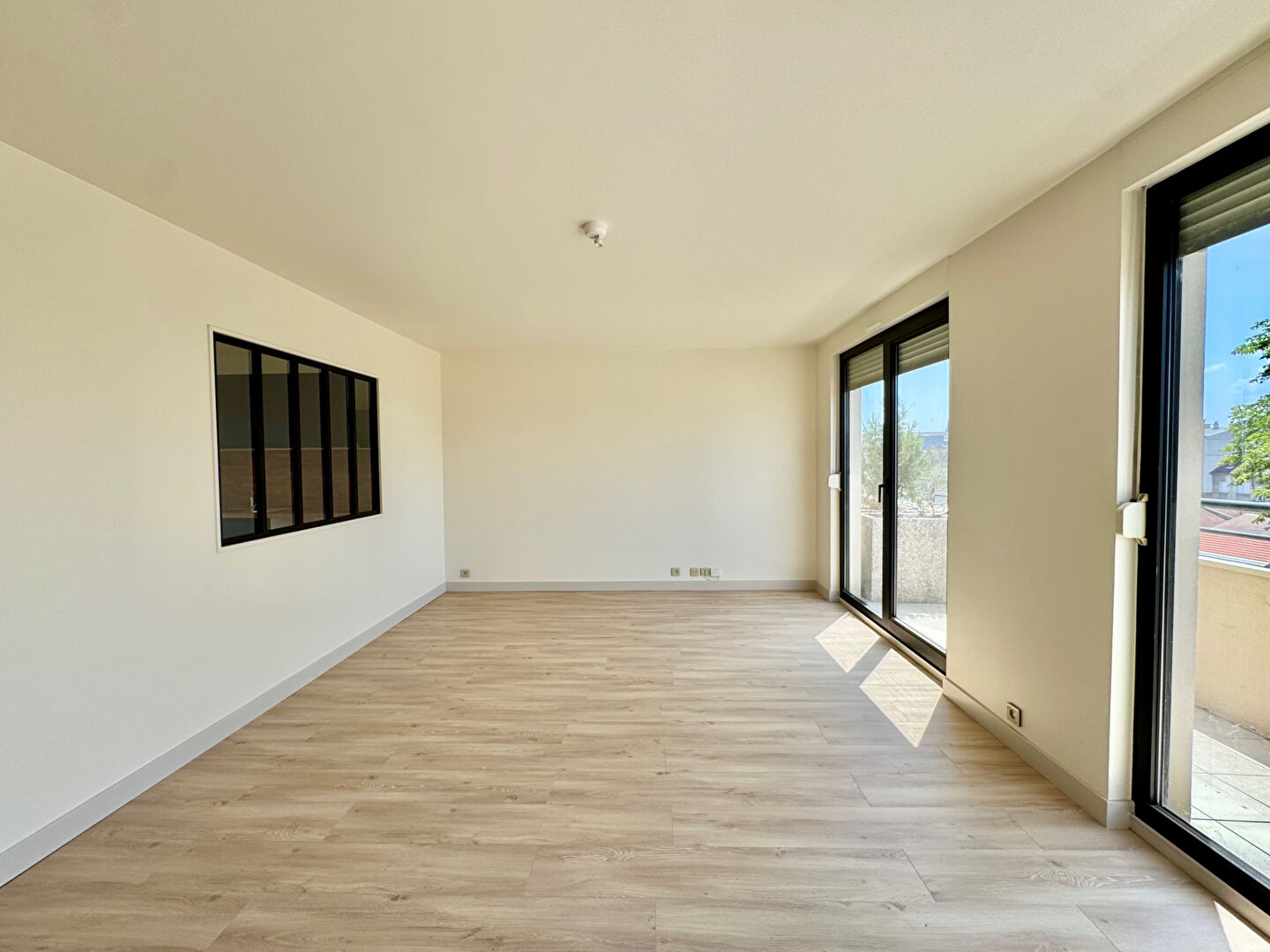 Appartement REIMS (51100) 2 pièces 53.00 m²