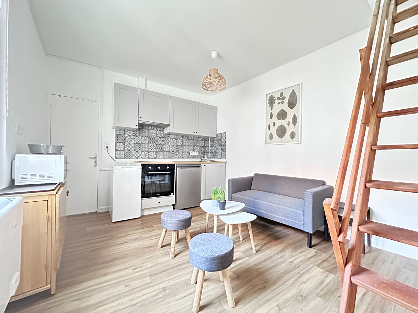 Appartement REIMS (51100) 1 pi&egrave;ce 14.00 m&sup2;