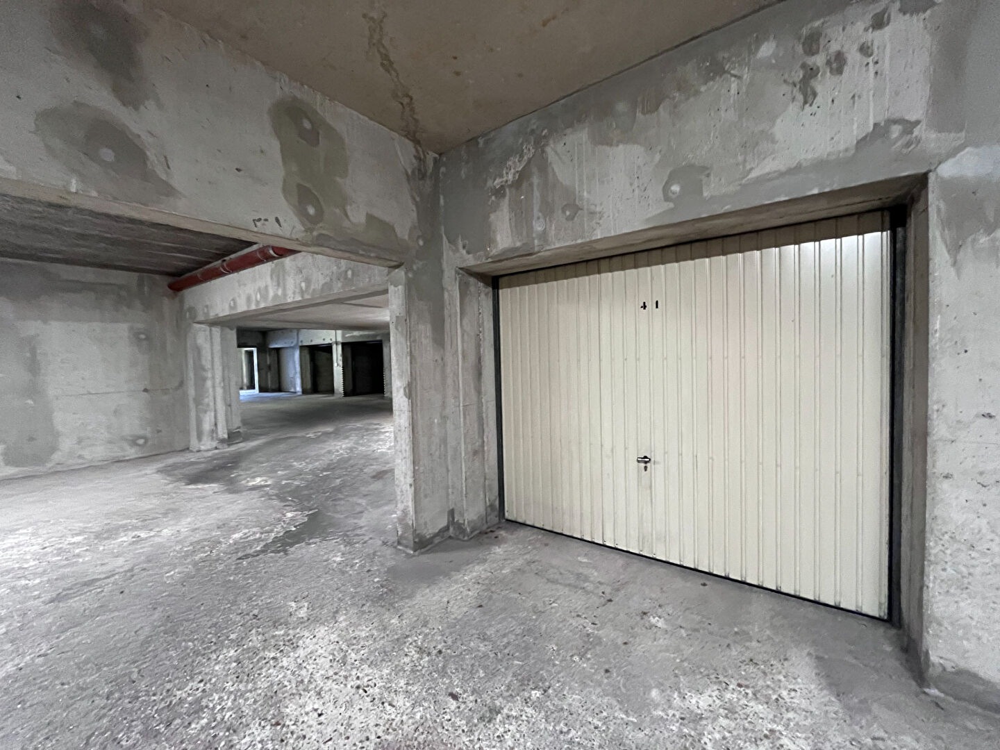 Parking / box REIMS (51100)