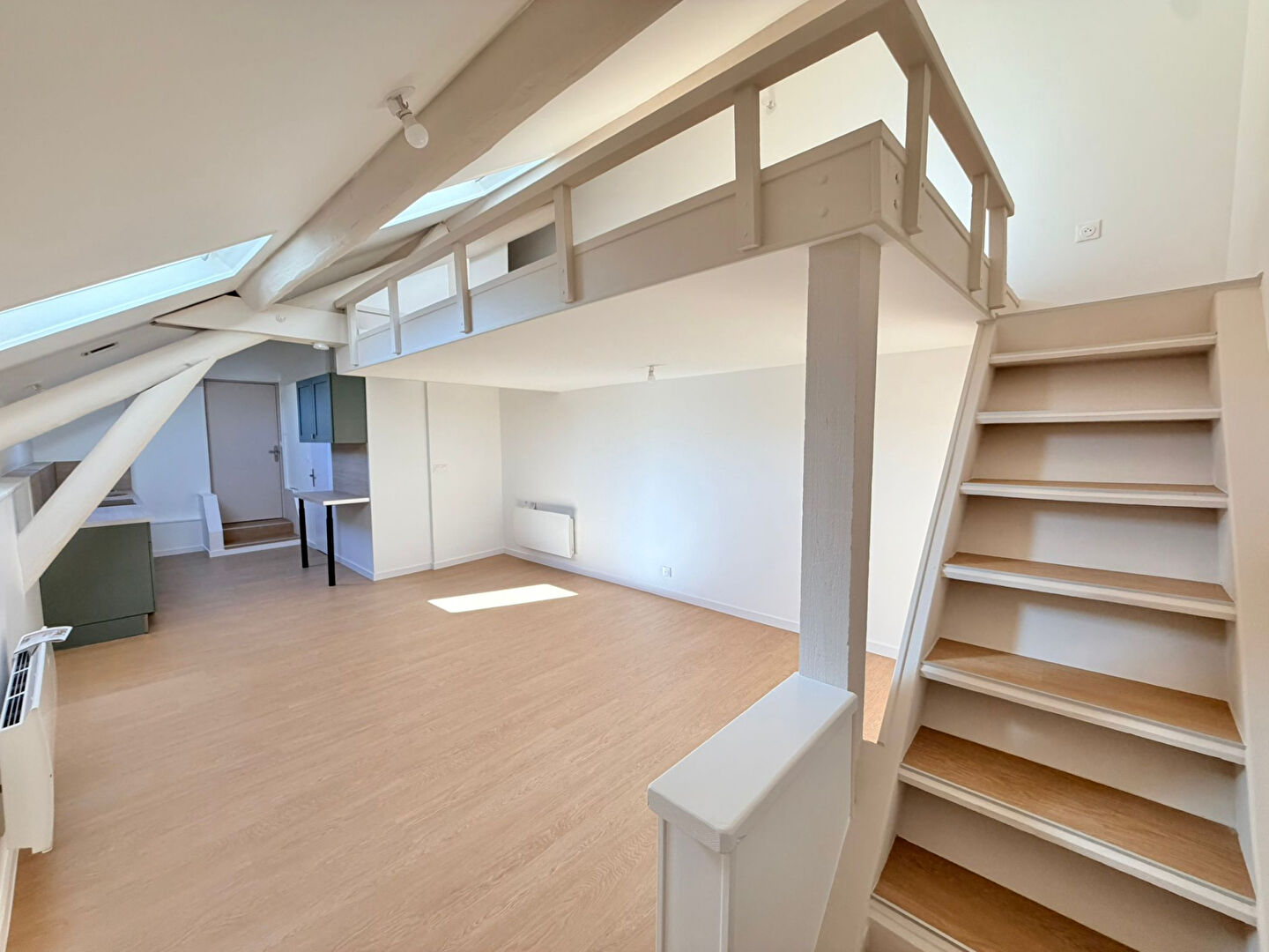 Appartement REIMS (51100) 1 pi&egrave;ce 40.78 m&sup2;