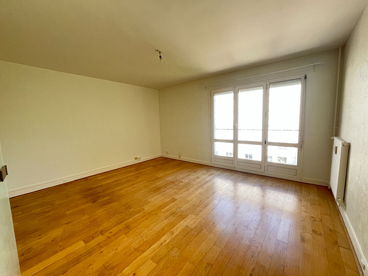 Appartement REIMS (51100) 2 pièces 56.00 m²