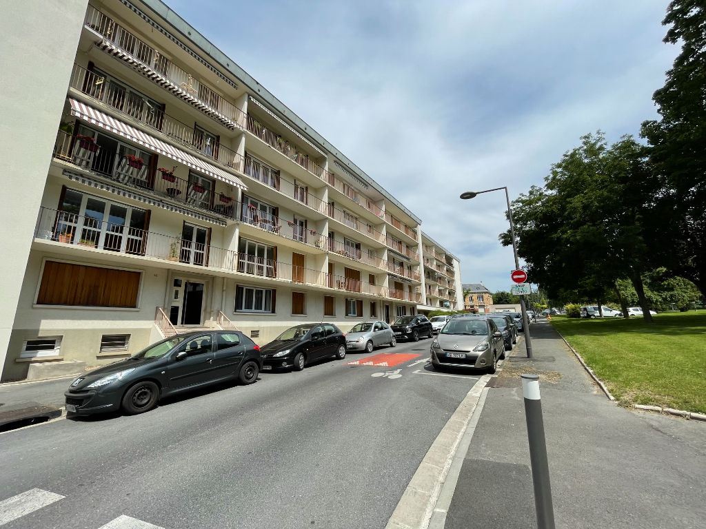 Appartement REIMS (51100) 2 pi&egrave;ces 53.89 m&sup2;