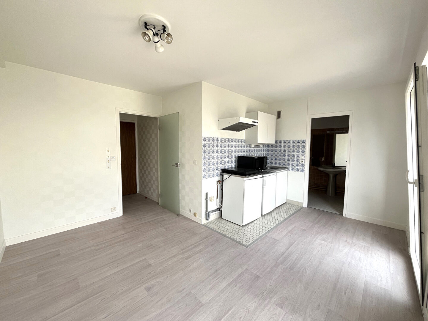 Appartement REIMS (51100) 1 pièce 29.00 m²
