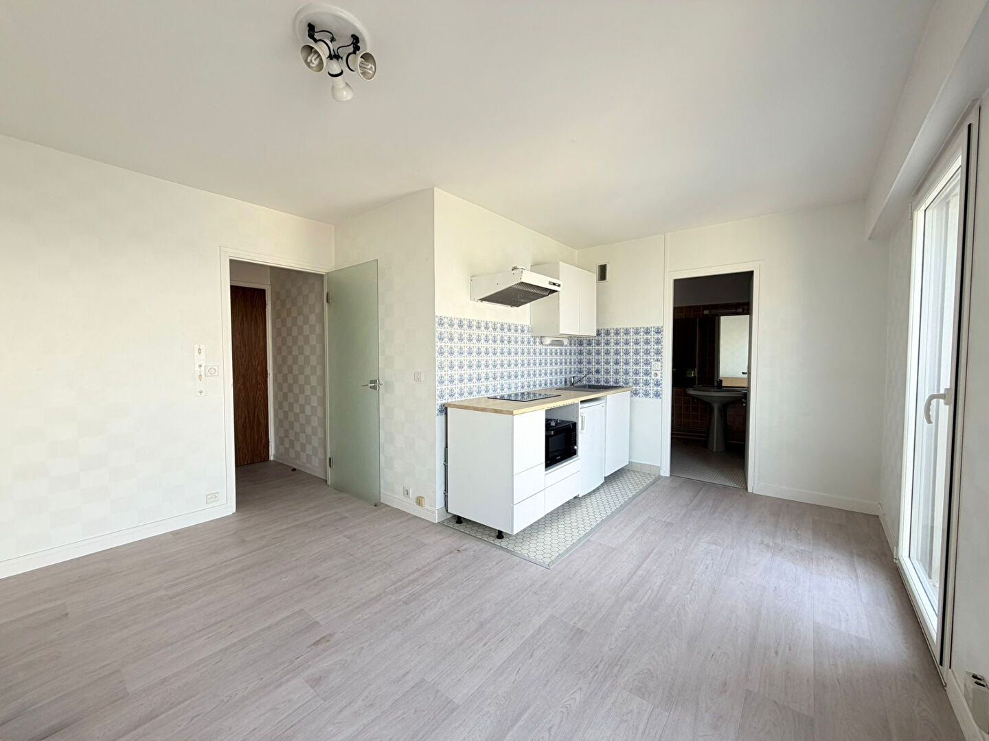 Appartement REIMS (51100) 1 pi&egrave;ce 29.00 m&sup2;