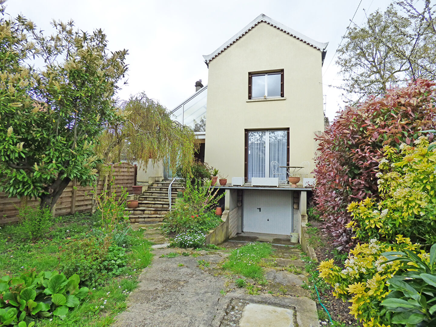 Maison NEUILLY SUR MARNE (93330) 4 pièces 100.00 m²