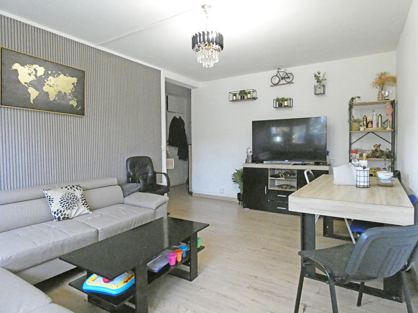 Appartement GAGNY (93220) 5 pièces 85.00 m²