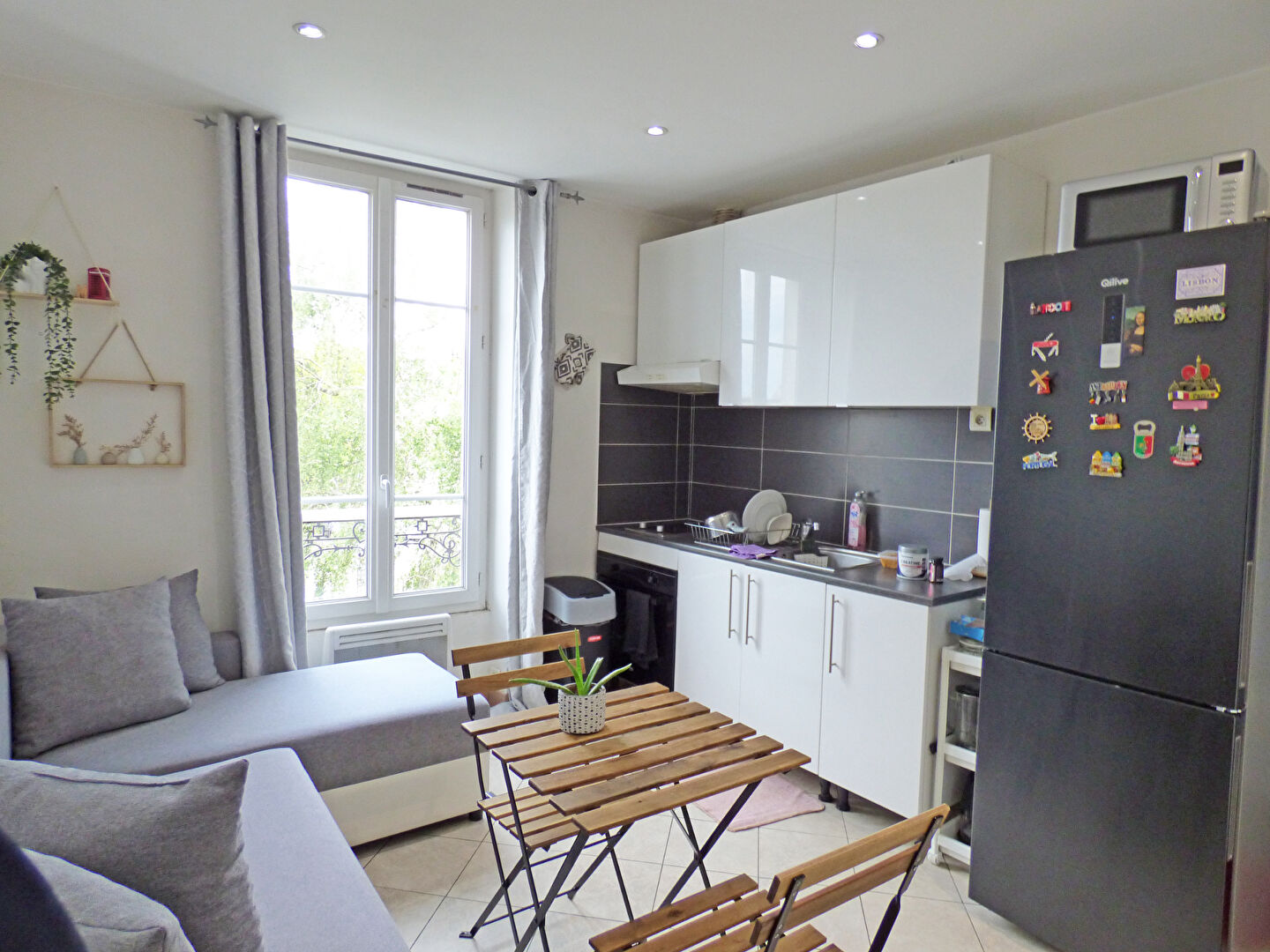 Appartement NEUILLY SUR MARNE (93330) 2 pièces 28.00 m²