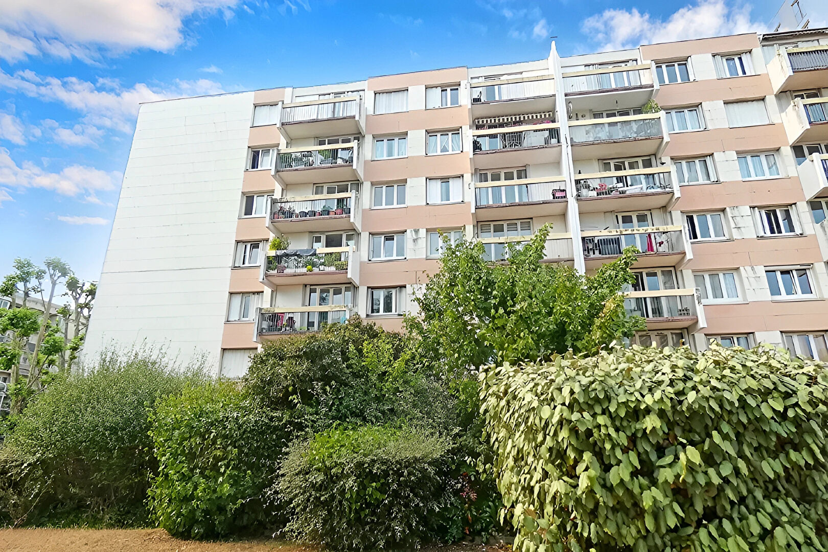 Appartement NEUILLY SUR MARNE (93330) 4 pièces 73.00 m²
