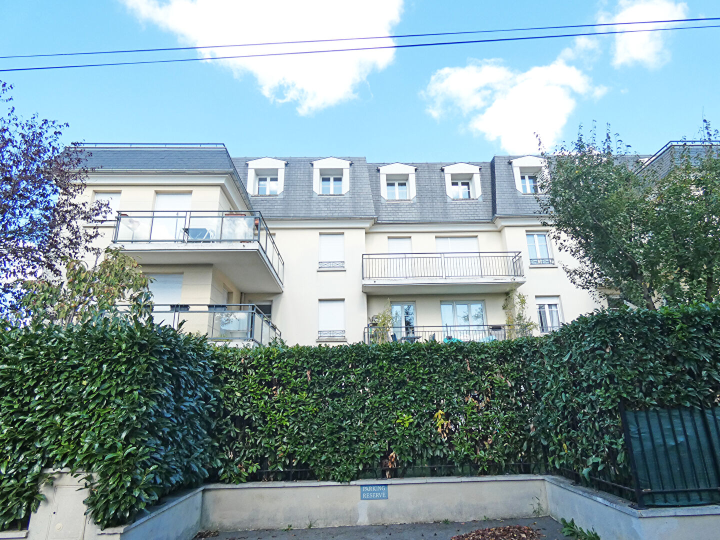 Appartement GAGNY (93220) 2 pièces 48.00 m²