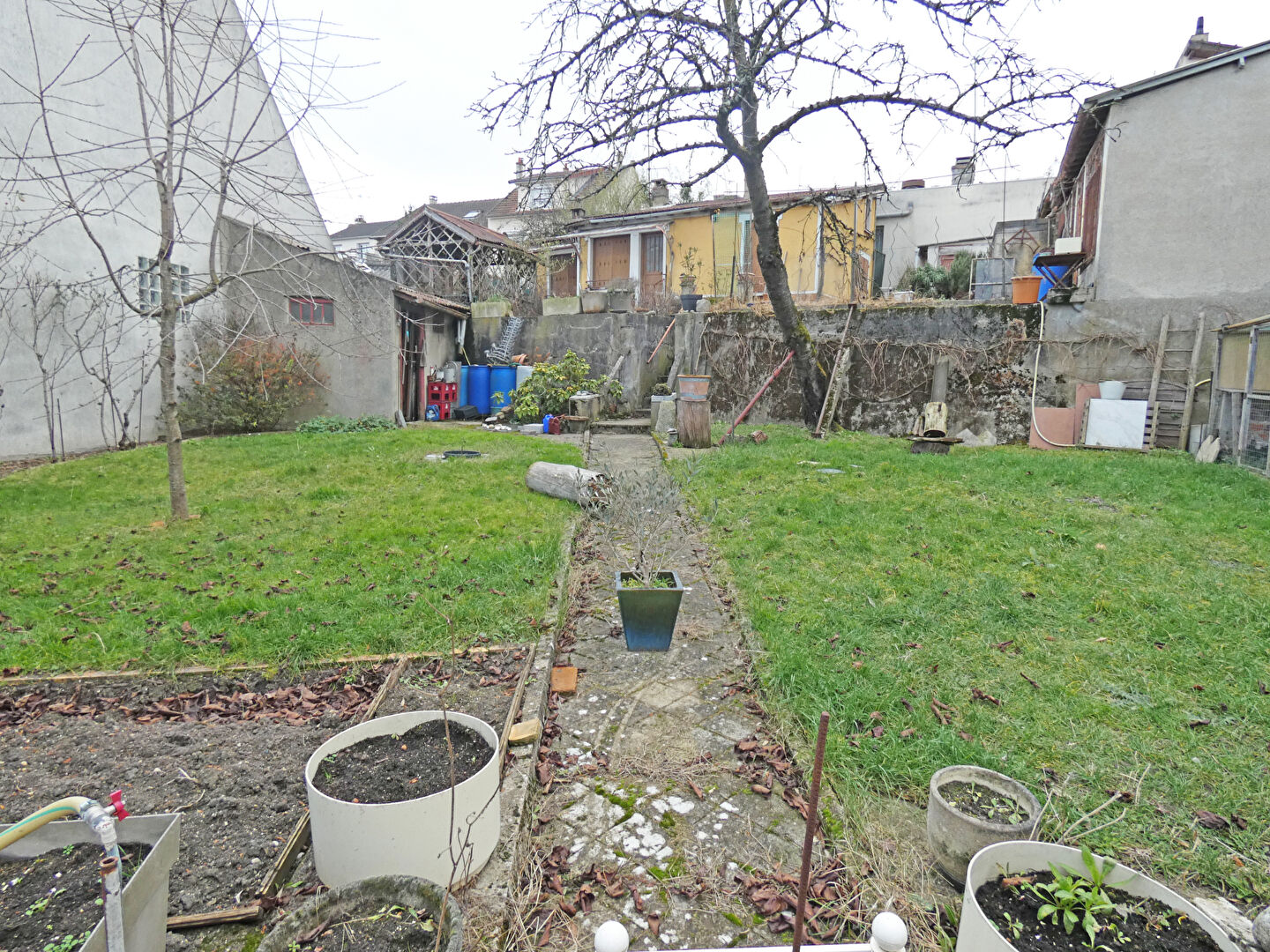 Terrain CLICHY SOUS BOIS (93390) 450.00 m&sup2;