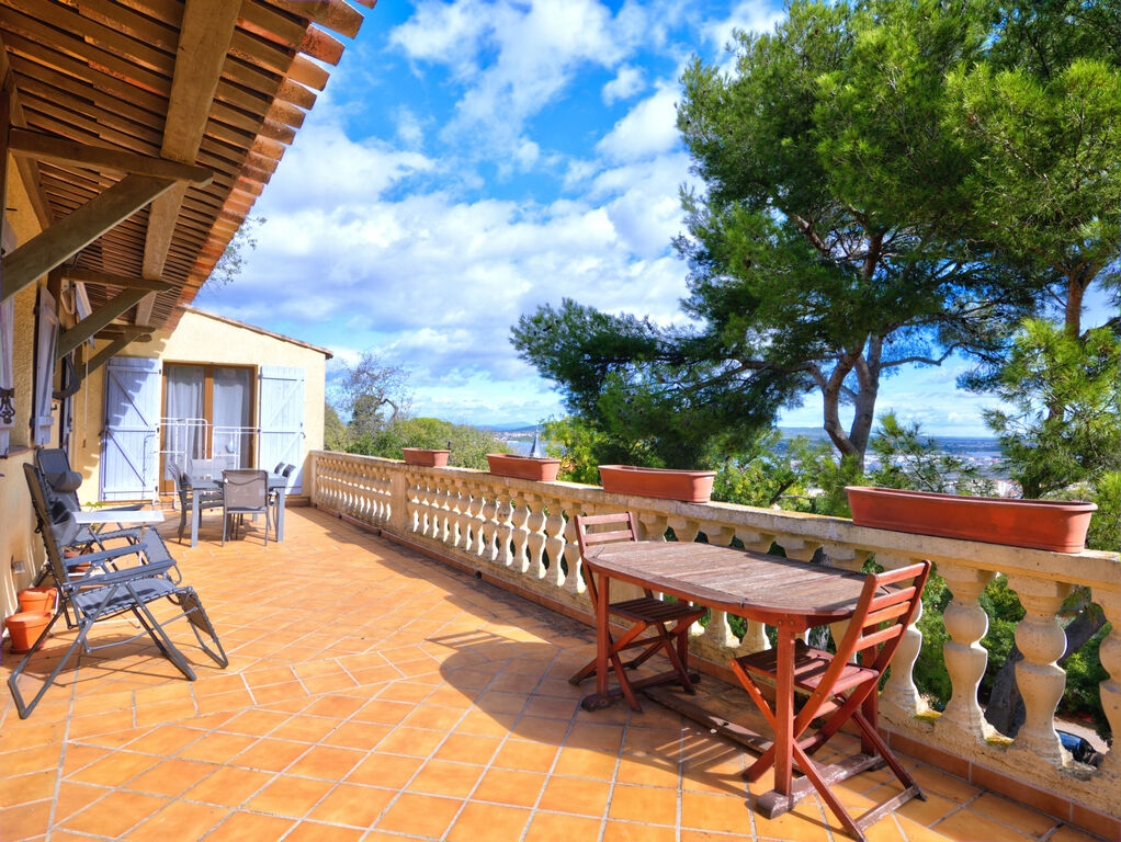 Maison SETE (34200) 5 pièces 127.00 m²
