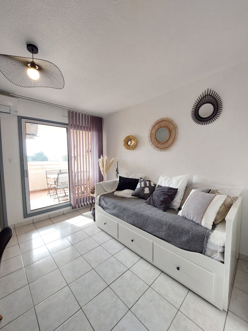Appartement SETE (34200) 1 pièce 23.70 m²