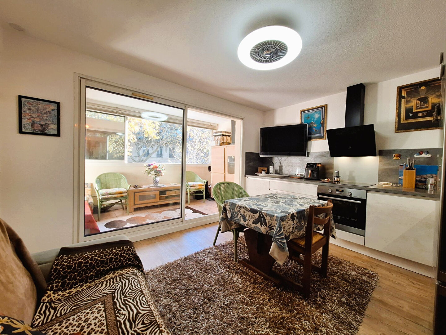 Appartement SETE (34200) 2 pi&egrave;ces 27.00 m&sup2;