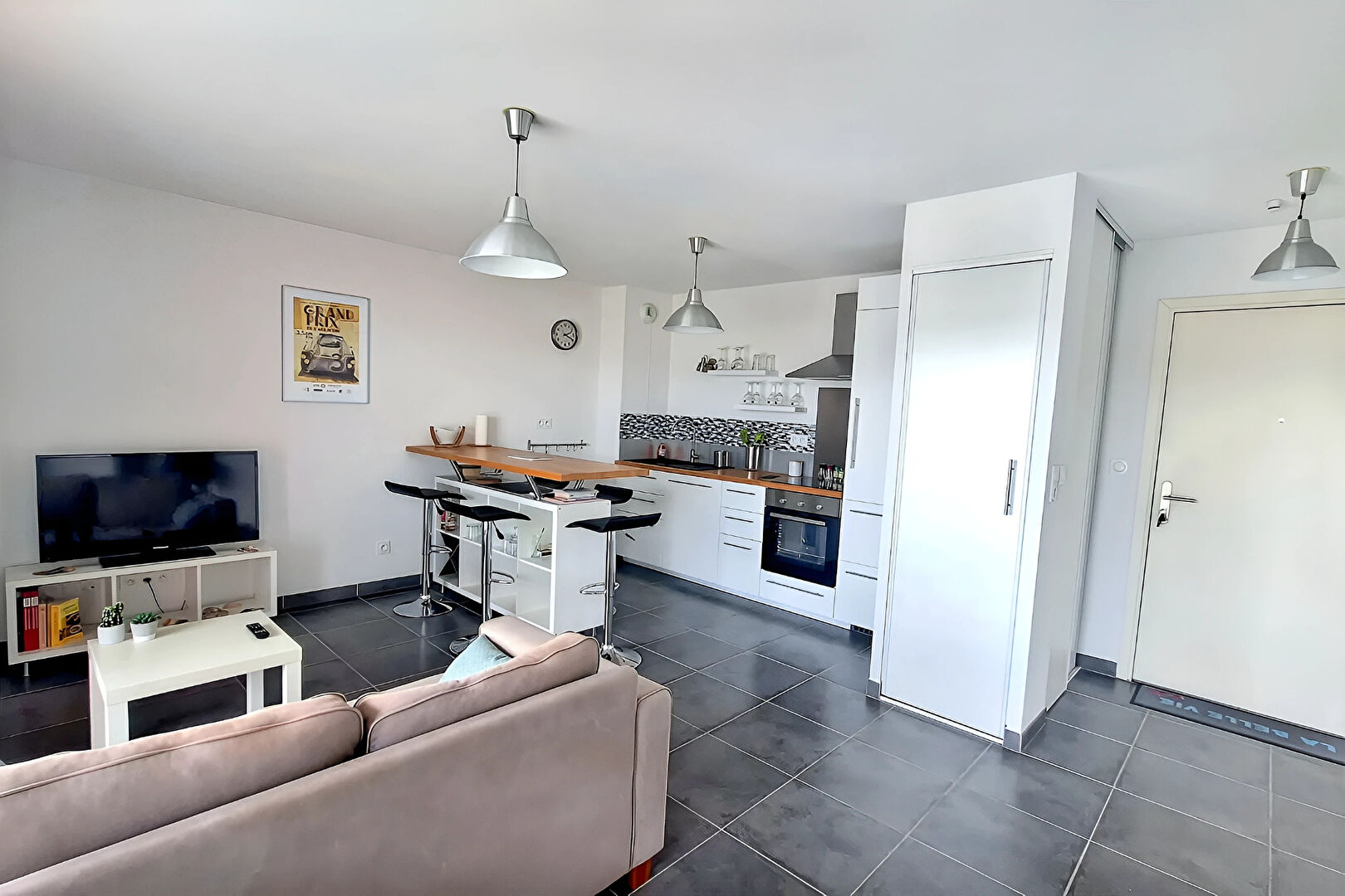 Appartement SETE (34200) 2 pi&egrave;ces 44.80 m&sup2;