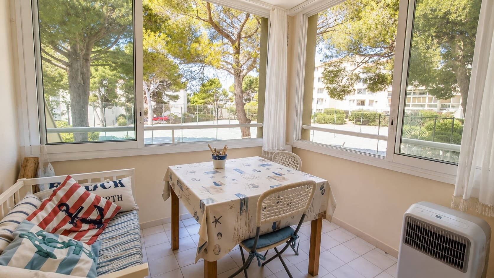 Appartement SETE (34200) 2 pi&egrave;ces 28.00 m&sup2;