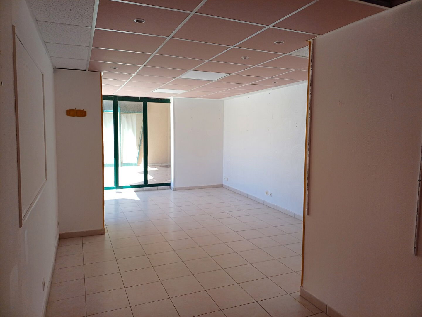 Local d'activit&eacute; SETE (34200) 1 pi&egrave;ce 40.00 m&sup2;