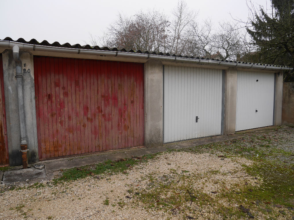 Parking / box CHALON SUR SAONE (71100) 13.00 m²