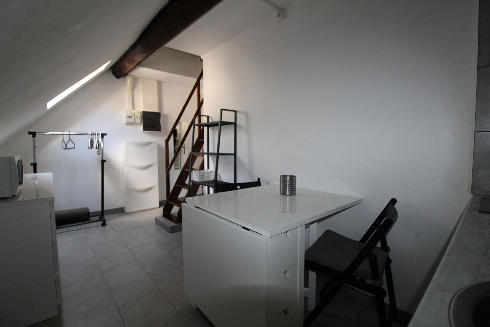 Appartement DIJON (21000) 1 pi&egrave;ce 10.40 m&sup2;