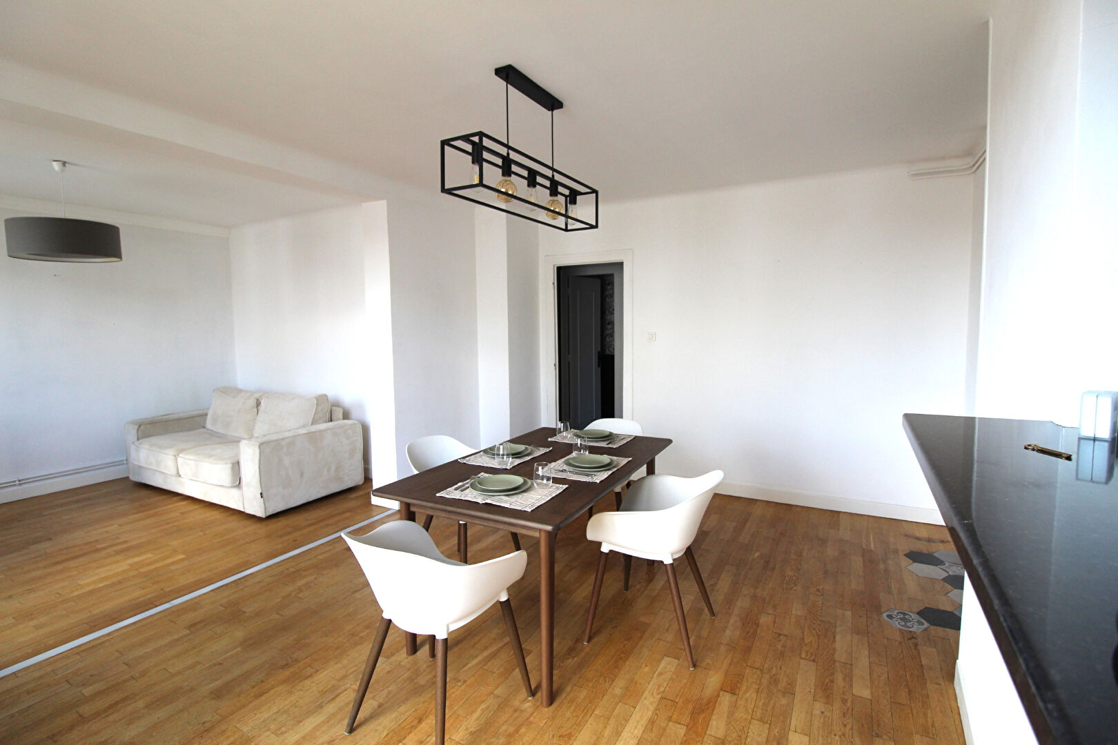 Appartement DIJON (21000) 2 pièces 52.00 m²