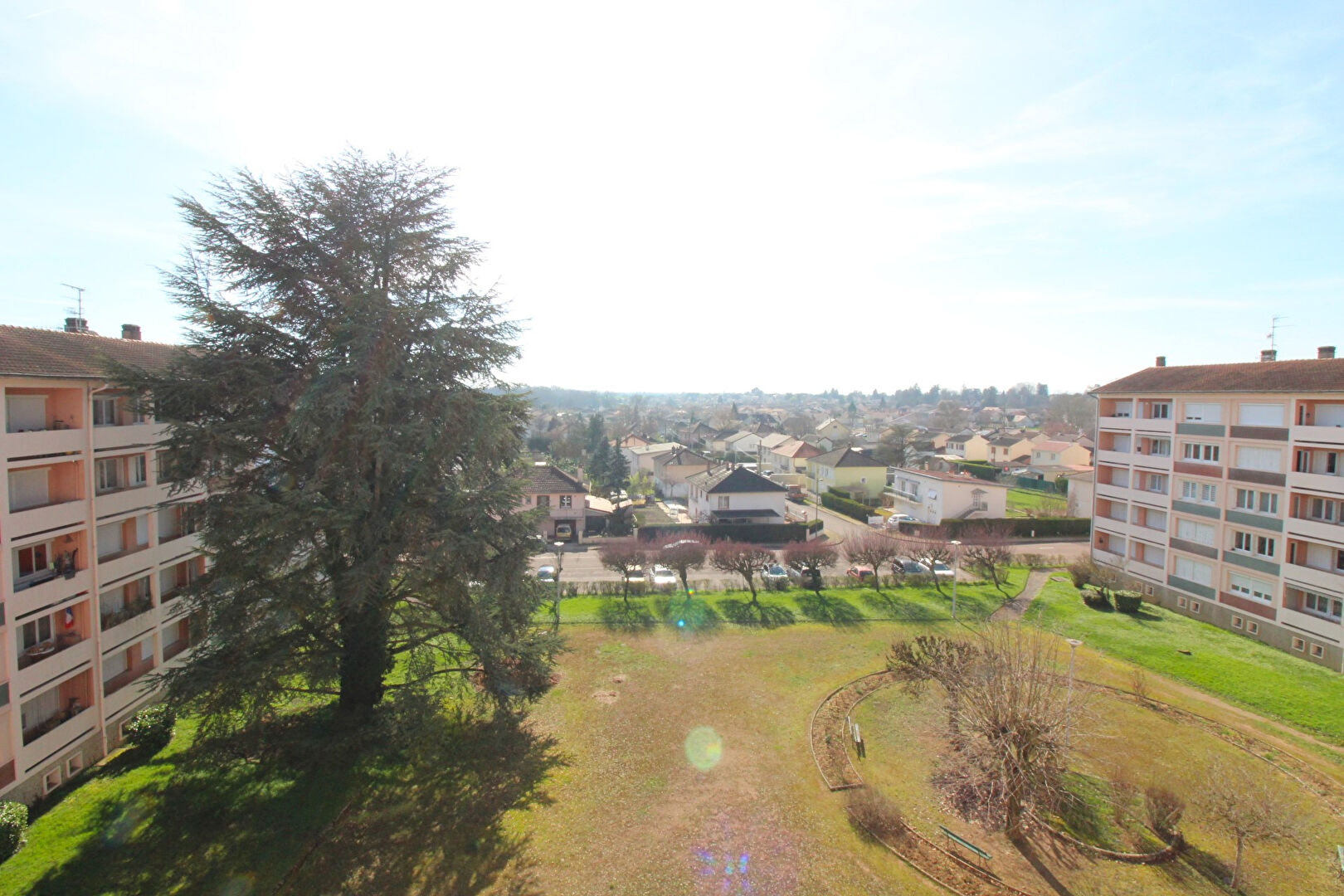 Appartement CHATENOY LE ROYAL (71880) 4 pi&egrave;ces 70.00 m&sup2;