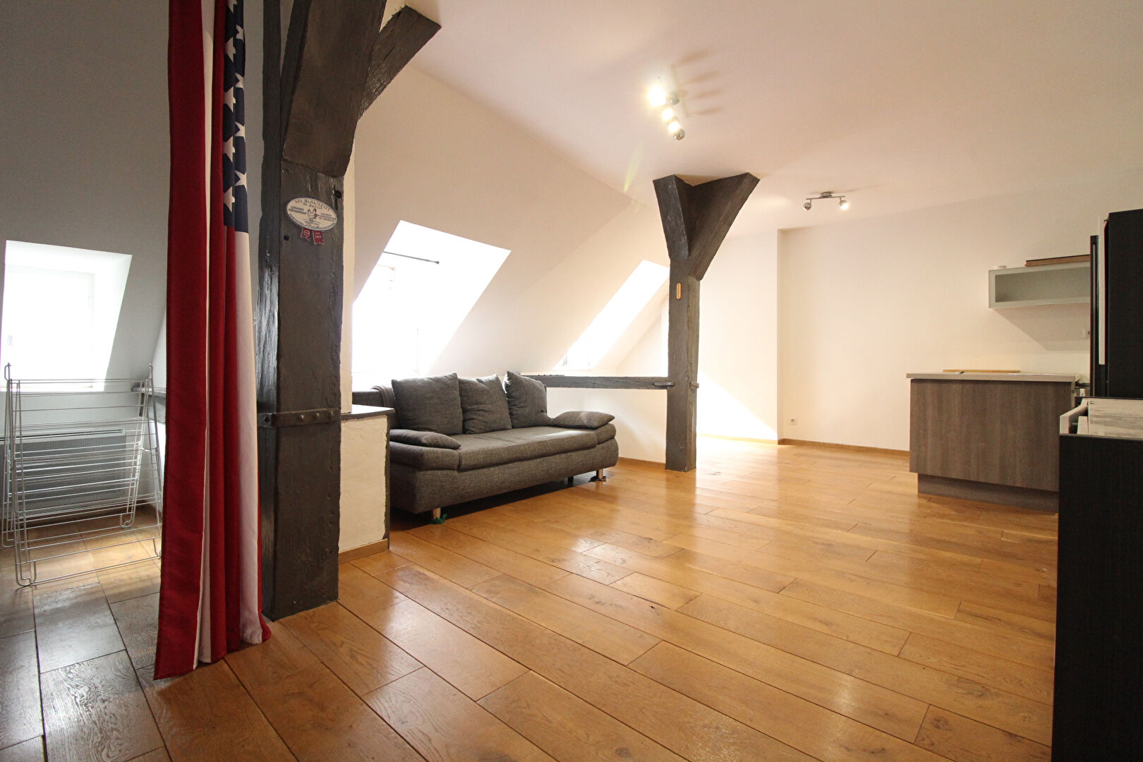 Appartement CHALON SUR SAONE (71100) 2 pi&egrave;ces 66.52 m&sup2;