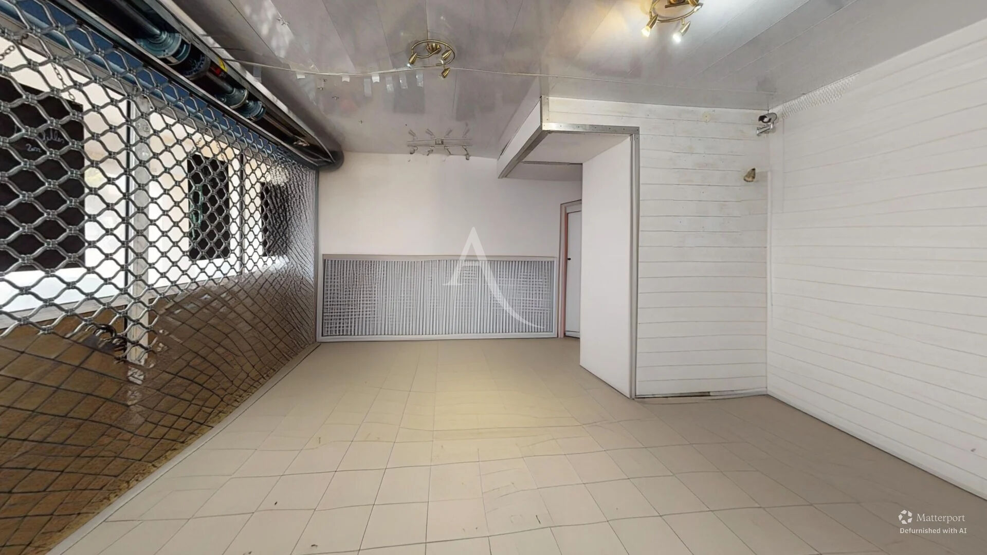 Local commercial BRETIGNOLLES SUR MER (85470) 1 pi&egrave;ce 32.04 m&sup2;