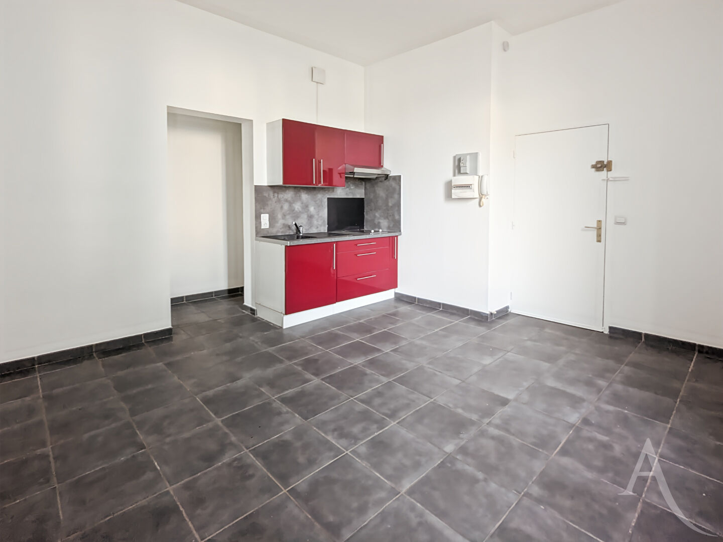 Appartement SAINTE GENEVIEVE DES BOIS (91700) 2 pi&egrave;ces 32.82 m&sup2;