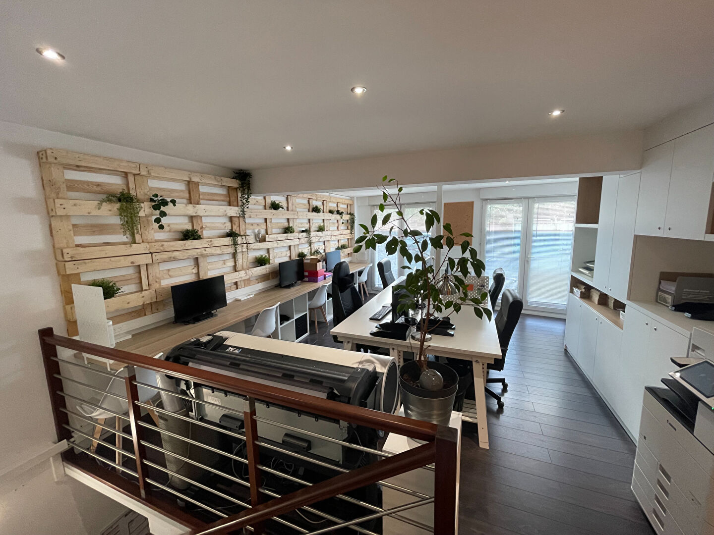 Local commercial LA VILLE DU BOIS (91620) 90.00 m²