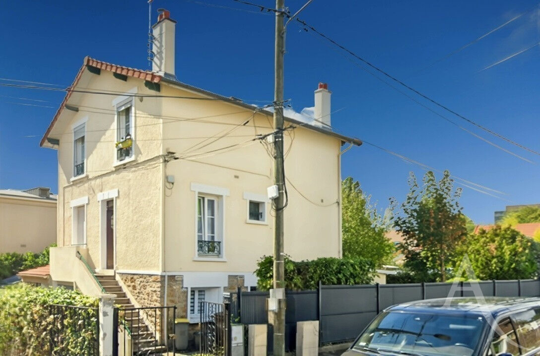 Immeuble CHATENAY MALABRY (92290) 8 pi&egrave;ces 156.00 m&sup2;