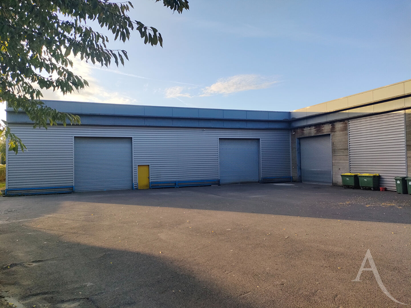 Entrep&ocirc;t / Local industriel FLEURY MEROGIS (91700) 2992.00 m&sup2;
